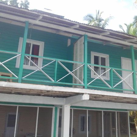 Buccaneer Resort Carenero Экстерьер фото