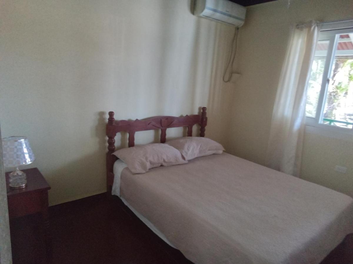 Buccaneer Resort Carenero Экстерьер фото